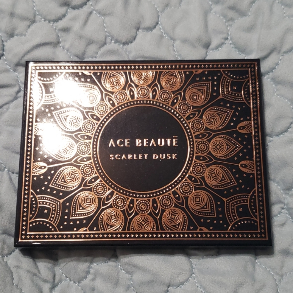 Ace beaute scarlet dusk